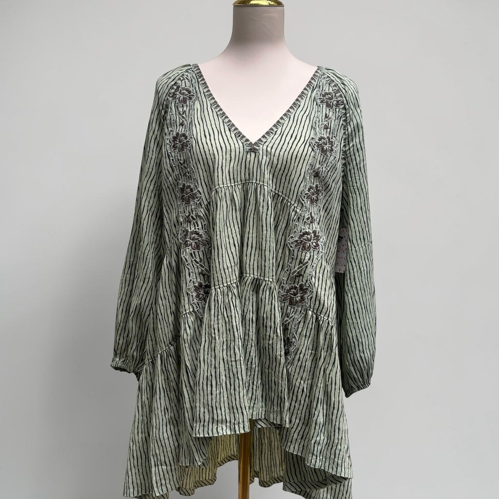 Free People Another Special Day Tunic Top M Green Striped Floral Embroidery NWT